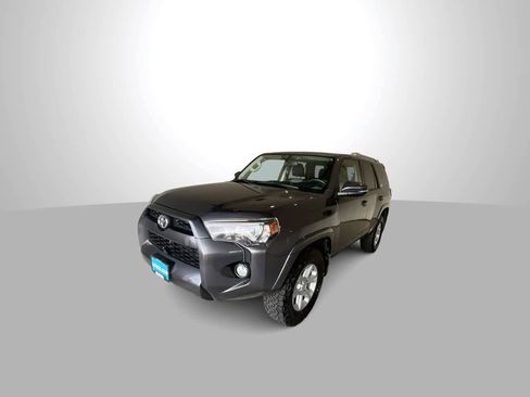 Used 2018 Toyota 4Runner SR5 Premium AWD/4WD image 4