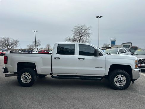 Used 2016 Chevrolet Silverado 2500 W/T image 8