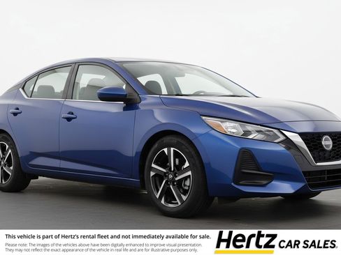 Used 2025 Nissan Sentra SV image 1