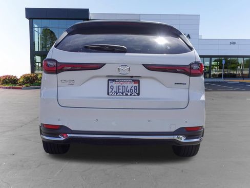 Certified 2024 MAZDA CX-90 Plug-In Hybrid w/ Premium Plus AWD/4WD image 5