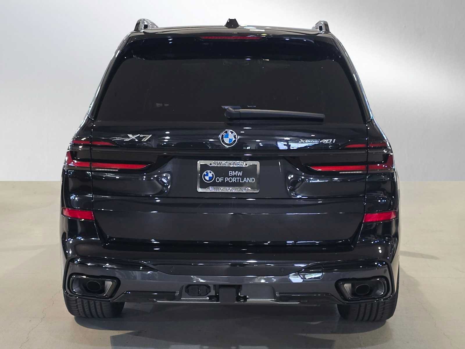 Used 2026 BMW X7 xDrive40i w/ Executive Package AWD/4WD image 38