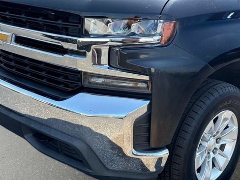 Used 2020 Chevrolet Silverado 1500 LT w/ Trailering Package AWD/4WD image 9