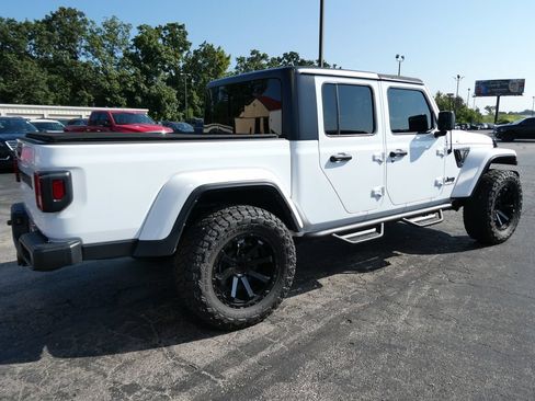 Used 2021 Jeep Gladiator Sport AWD/4WD image 5