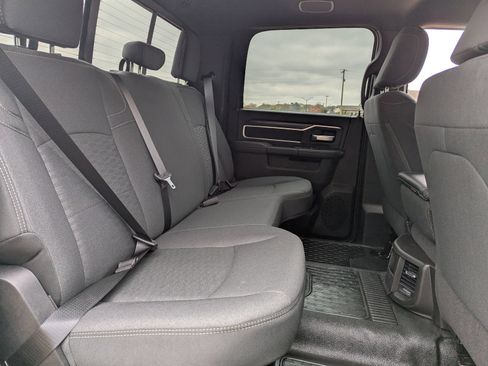 New 2026 RAM 3500 Big Horn AWD/4WD image 21
