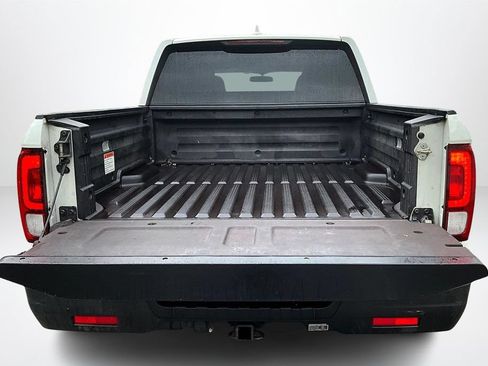 Used 2017 Honda Ridgeline RTL image 7
