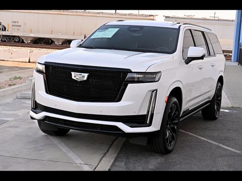 Used 2021 Cadillac Escalade ESV Sport w/ Driver Assist Tech Package RWD image 1