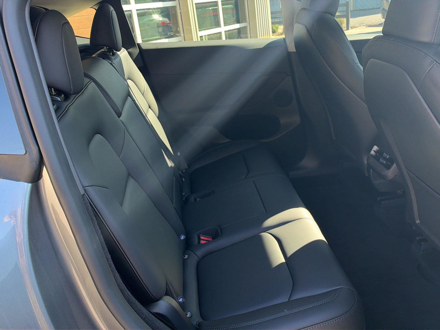 Used 2025 Tesla Model Y Performance AWD/4WD image 22