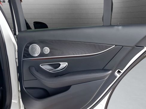 Used 2020 Mercedes-Benz E 350 Sedan image 63