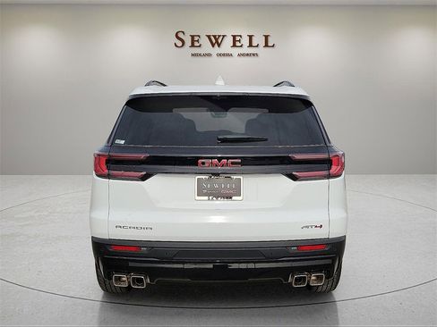New 2026 GMC Acadia AT4 w/ Luxury Package image 4