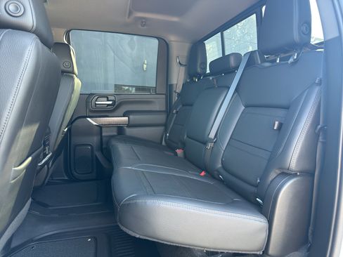 Used 2022 GMC Sierra 2500 Denali w/ Denali Ultimate Package AWD/4WD image 13