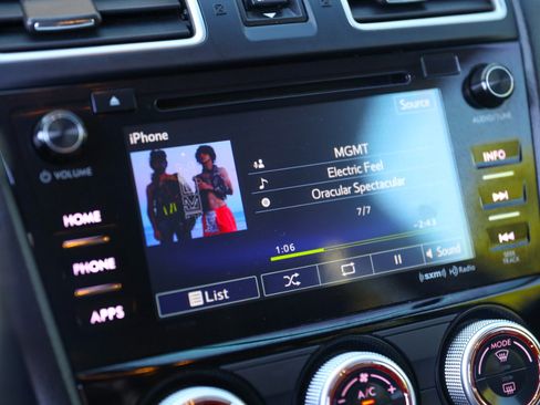 Used 2017 Subaru Forester 2.5i Limited w/ Popular Package #2 image 9