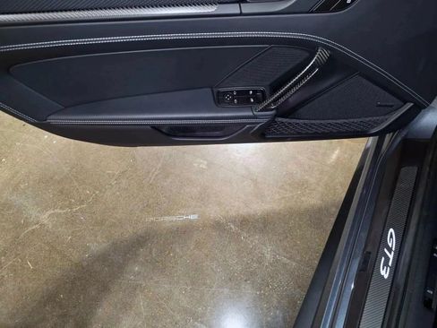 Used 2026 Porsche 911 GT3 RWD image 11