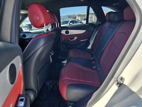 Used 2022 Mercedes-Benz GLC 300 image 16