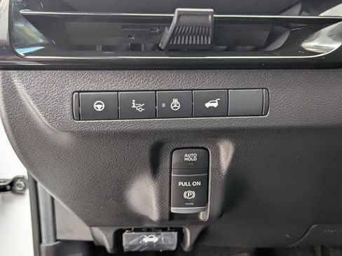 Certified 2025 Nissan Murano Platinum AWD/4WD image 20