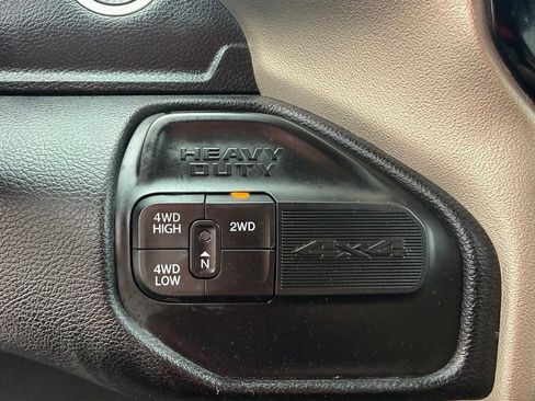 Used 2024 RAM 2500 Laramie w/ Safety Group AWD/4WD image 31