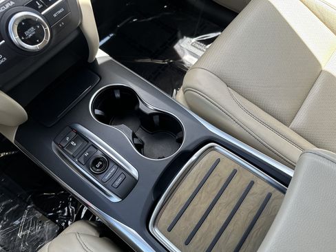 Used 2019 Acura MDX SH-AWD w/ Technology Package image 26