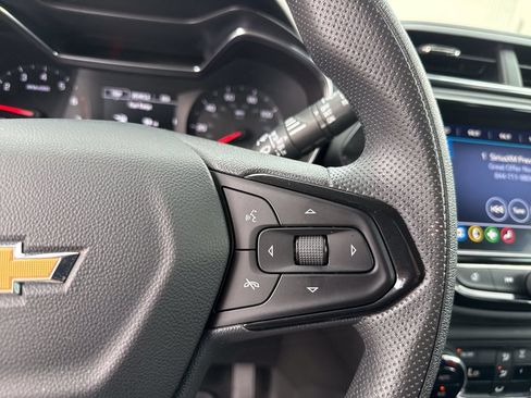 Used 2023 Chevrolet TrailBlazer LT w/ Convenience Package AWD/4WD image 25