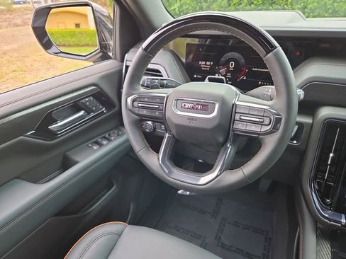 New 2026 GMC Yukon AT4 w/ AT4 Premium Plus Package image 19