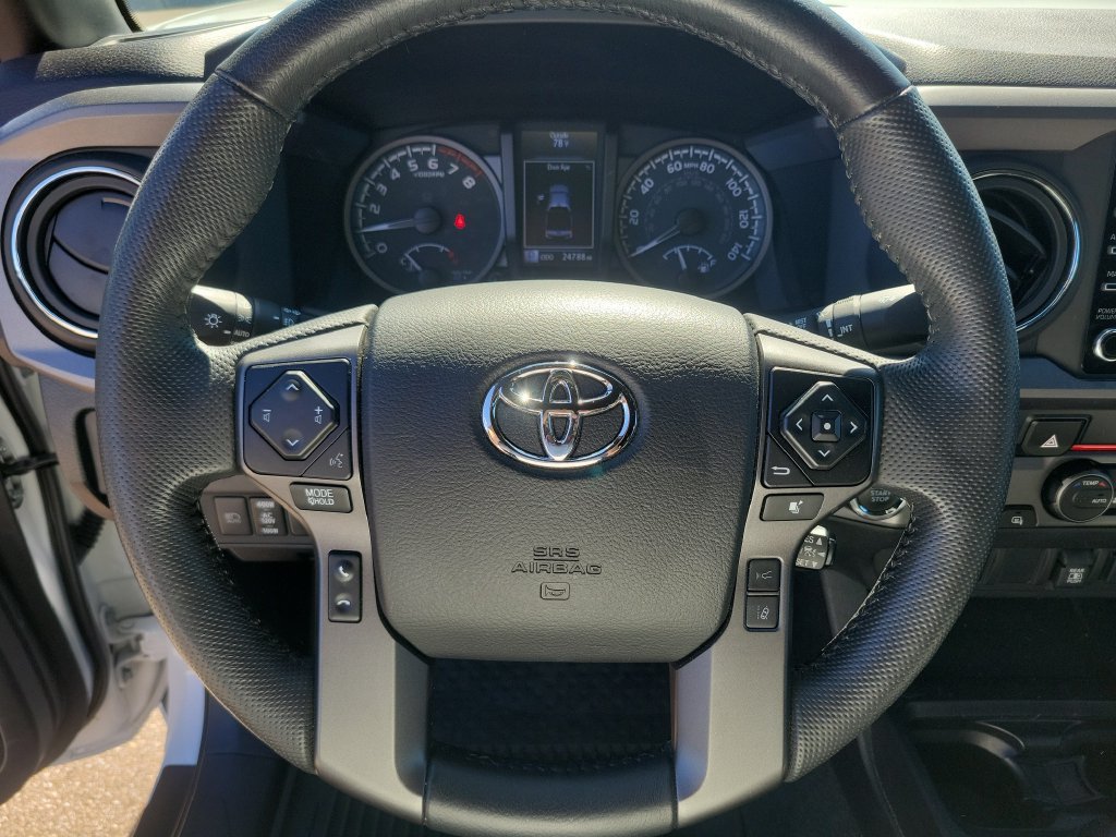 Used 2023 Toyota Tacoma TRD Off-Road AWD/4WD image 16