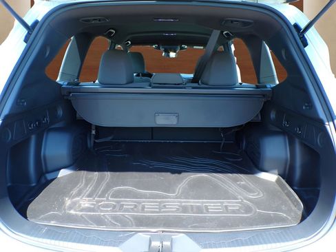Certified 2025 Subaru Forester AWD/4WD image 8