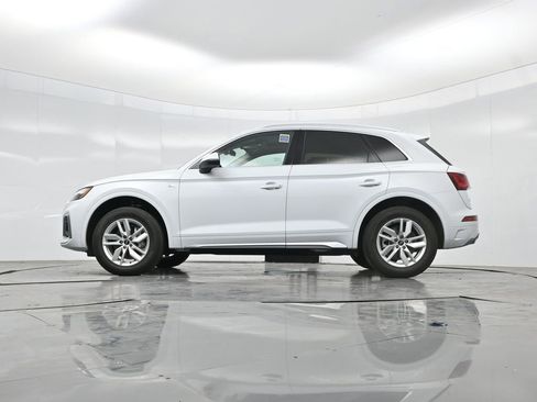 Used 2023 Audi Q5 2.0T Premium w/ Convenience Package AWD/4WD image 51