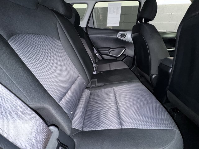 Used 2024 Kia Soul LX w/ LX Technology Package FWD image 8