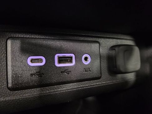 Used 2023 Buick Encore GX Select FWD image 26