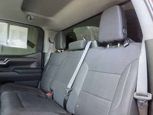 Used 2025 Chevrolet Silverado 1500 LT AWD/4WD image 14