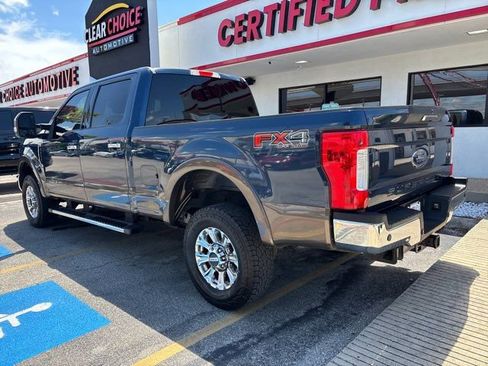 Used 2017 Ford F250 Lariat w/ Chrome Package AWD/4WD image 3