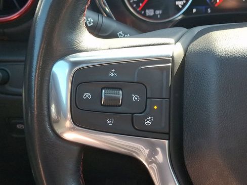 Used 2019 Chevrolet Blazer RS w/ Sun and Wheels Package FWD image 25