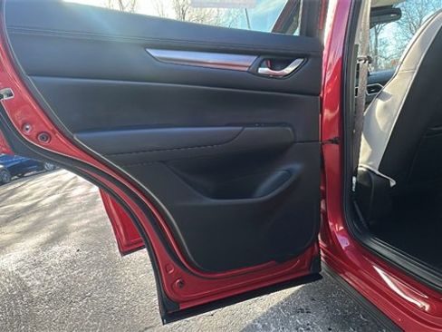 Used 2025 MAZDA CX-5 AWD 2.5 S w/ Preferred Package image 34