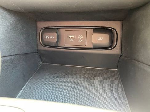Used 2019 Hyundai Santa Fe SE AWD/4WD image 26
