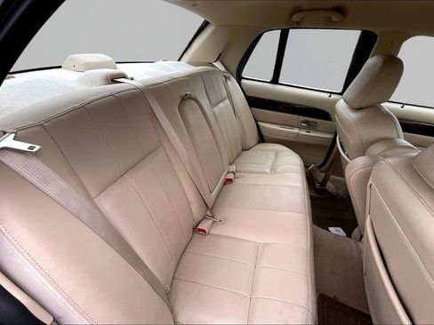 Used 2006 Mercury Grand Marquis LS image 22