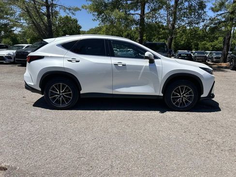 Used 2024 Lexus NX 250 FWD w/ Cold Area Package image 8