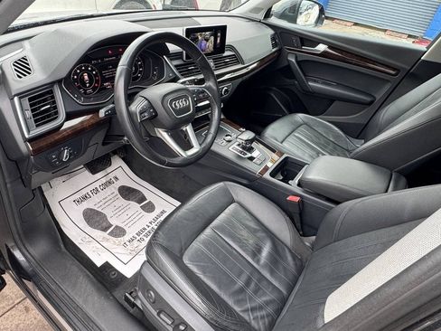 Used 2018 Audi Q5 2.0T Premium Plus w/ Premium Plus Package AWD/4WD image 9