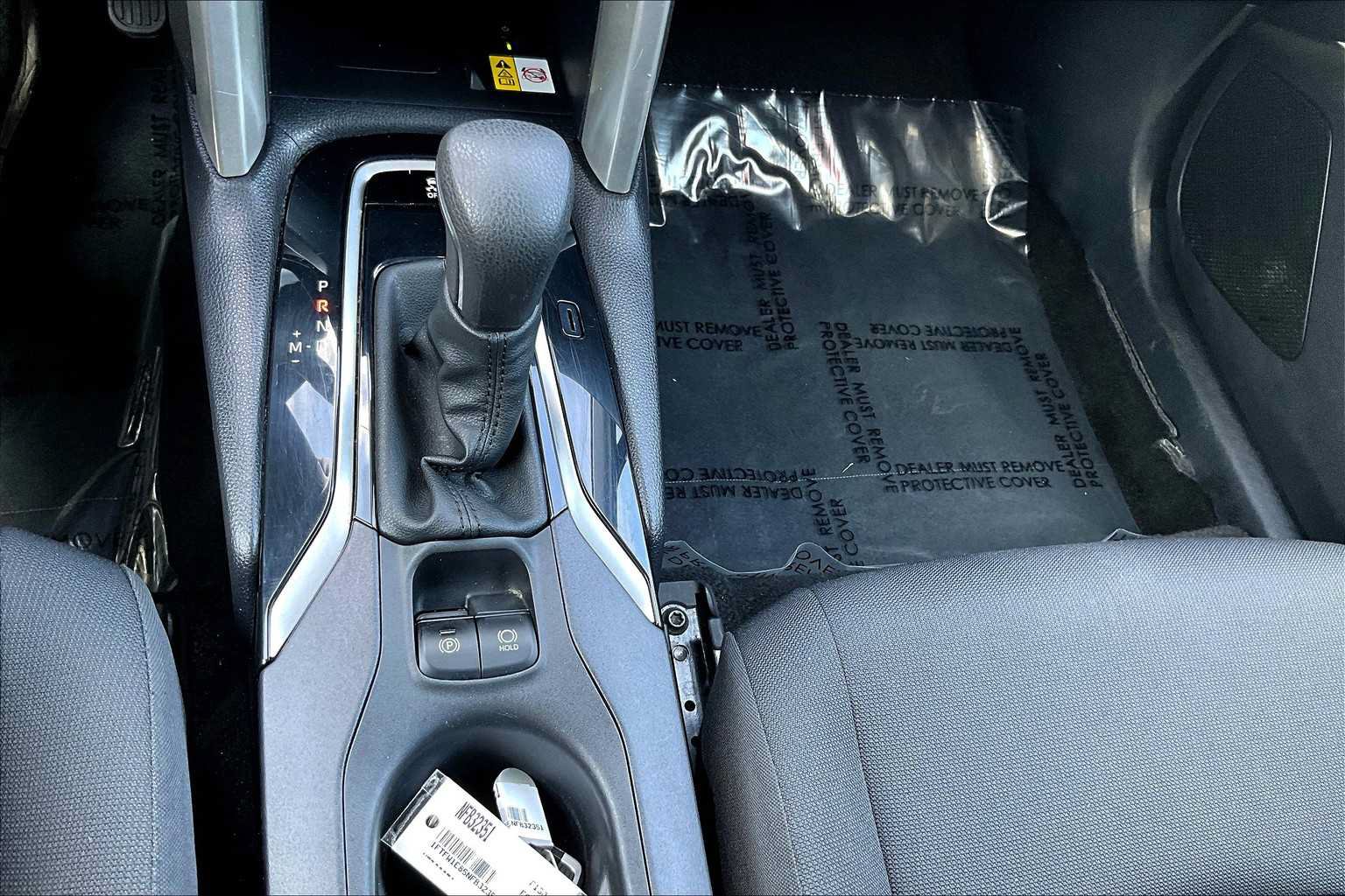 Used 2022 Toyota Corolla Cross LE FWD image 32