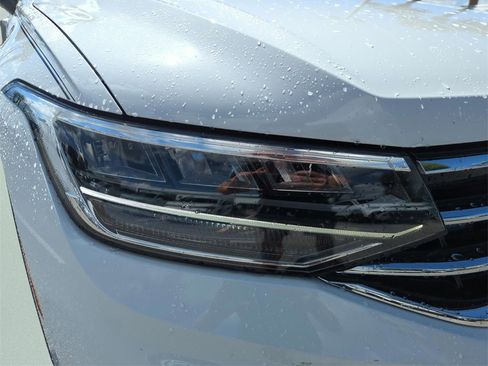 Used 2024 Volkswagen Tiguan Wolfsburg Edition image 47