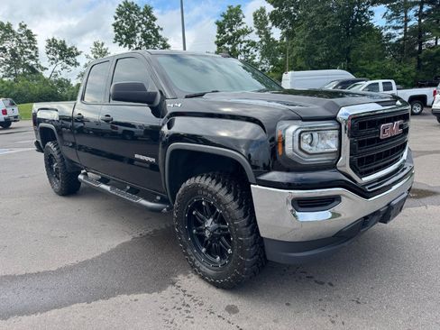 Used 2017 GMC Sierra 1500 4x4 Double Cab w/ Sierra Convenience Package image 7