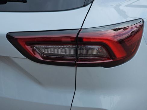 New 2025 Ford Escape Active image 40