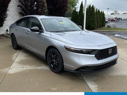 New 2025 Honda Accord SE