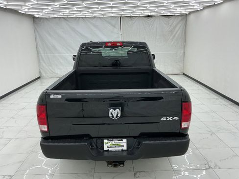 Used 2018 RAM 1500 Express AWD/4WD image 14