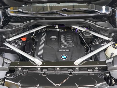 Used 2023 BMW X5 xDrive40i AWD/4WD image 31