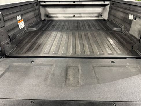 Used 2023 Honda Ridgeline Black Edition image 15