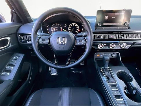 Certified 2025 Honda Civic Sport image 8