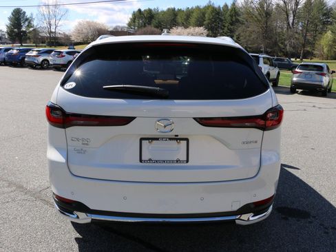 Used 2024 MAZDA CX-90 3.3 Turbo S w/ Premium Plus image 4