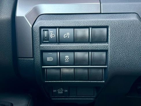 Used 2024 Toyota Tacoma SR5 image 23