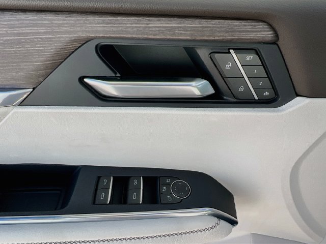 New 2027 GMC Acadia Denali FWD image 13