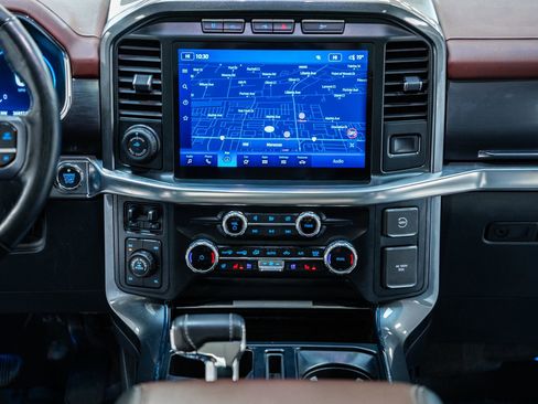 Certified 2023 Ford F150 Lariat w/ Equipment Group 502A High image 27