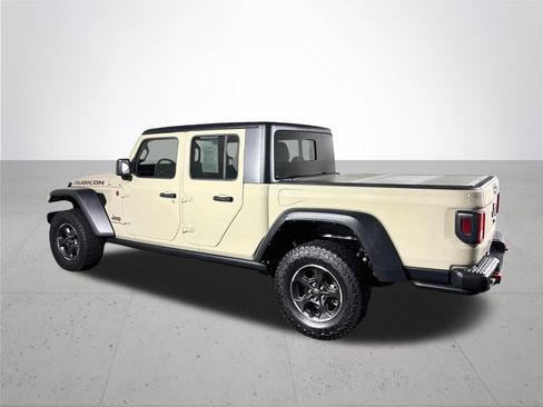 Used 2022 Jeep Gladiator Rubicon w/ Cold Weather Group AWD/4WD image 8