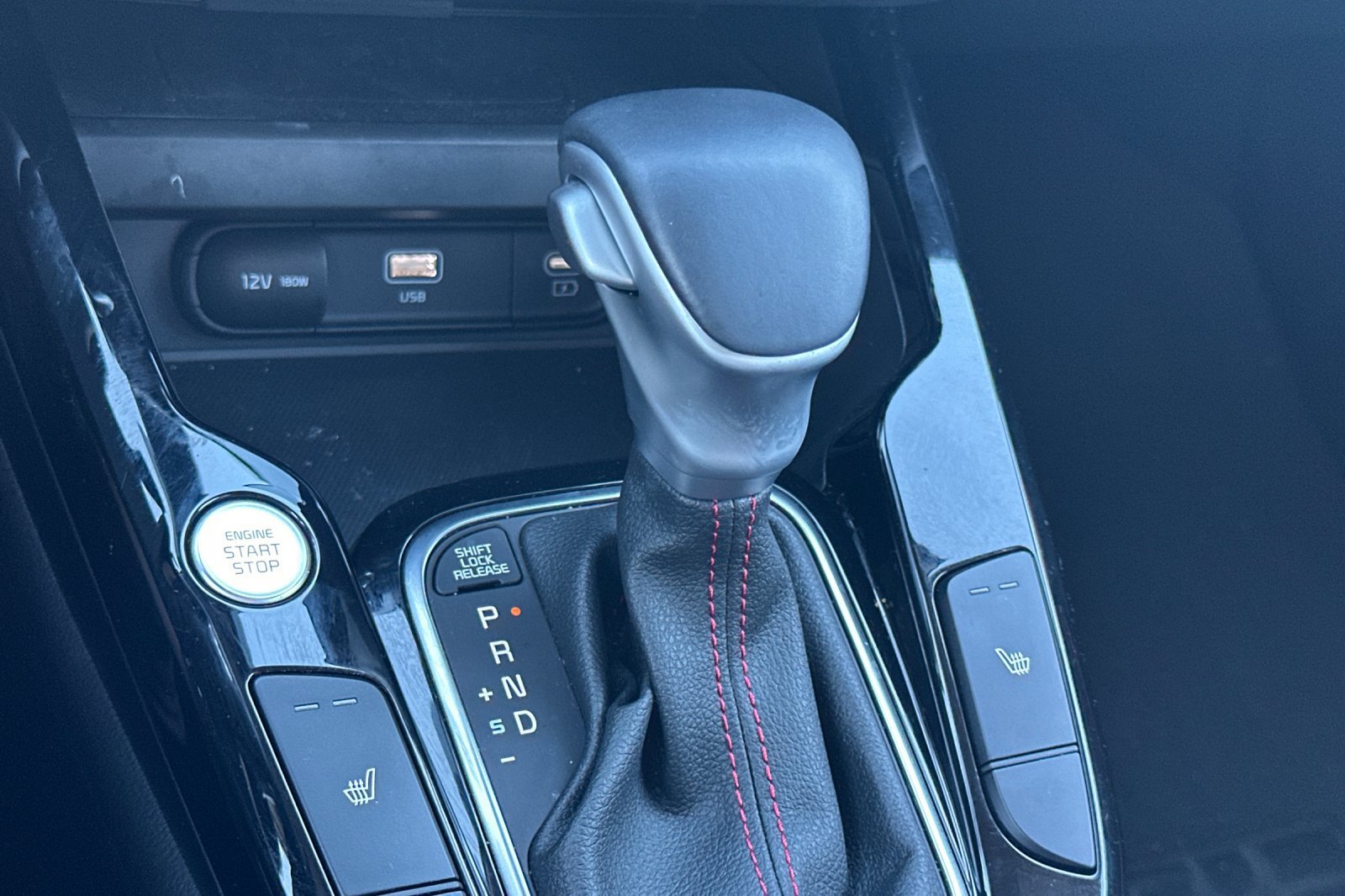 Used 2023 Kia Soul GT-Line w/ GT-Line Technology Package FWD image 31